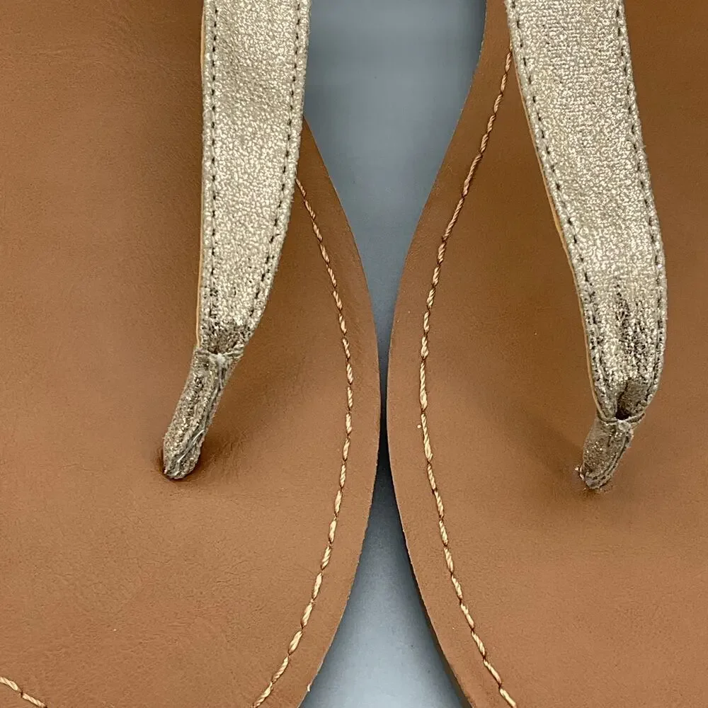 NEW Wild Pair Women’s Krisleyy Thong Sandals Gold Size 9M